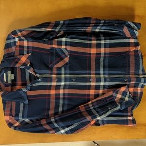 Natural Reflection button down plaid top long sleeve 100% cottom